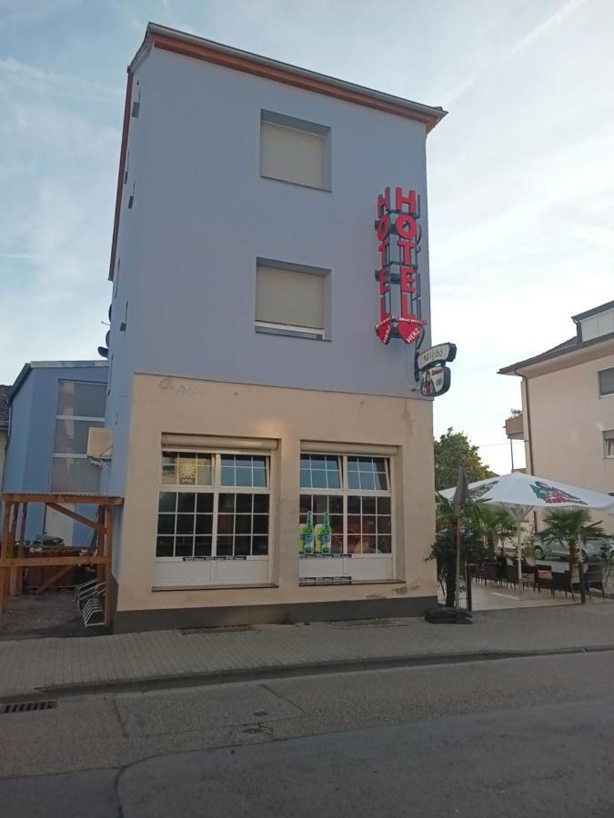 Hotel Bruchsaler Herz Esterno foto